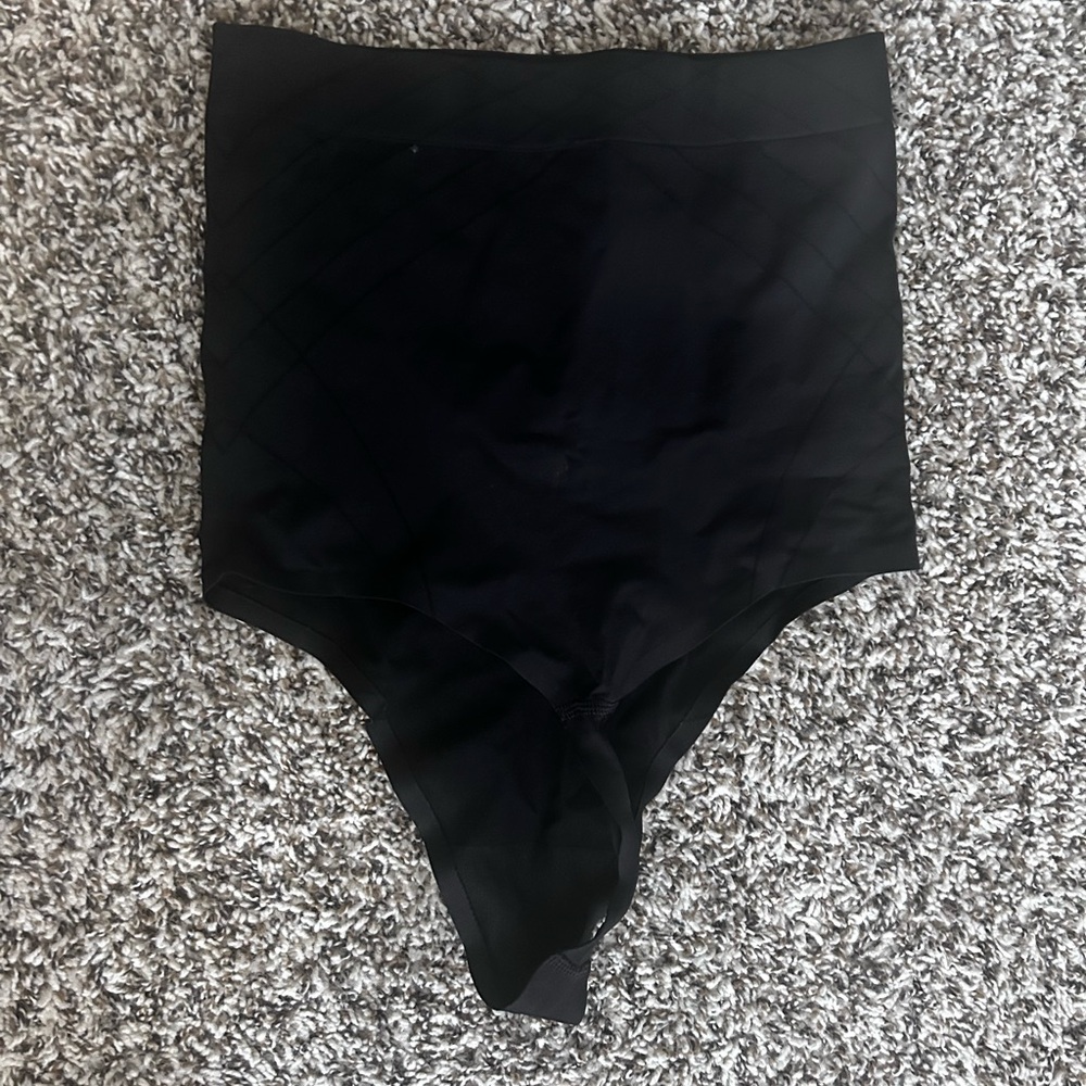 Maidenform Black Shapewear
